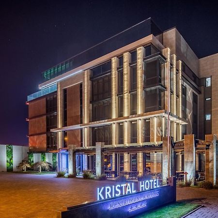 Hotel Kristal Focşani Exteriér fotografie