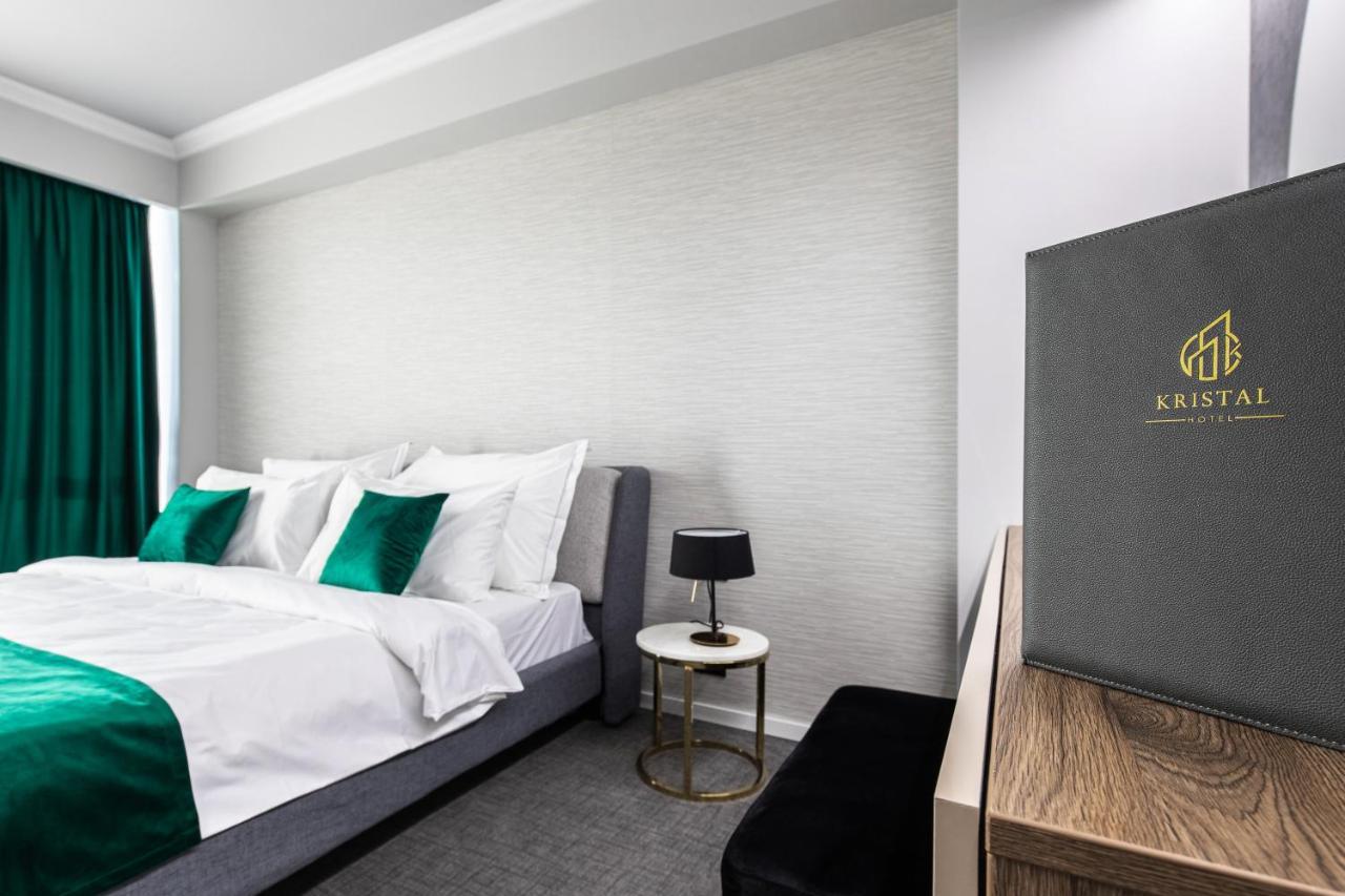 Hotel Kristal Focşani Exteriér fotografie