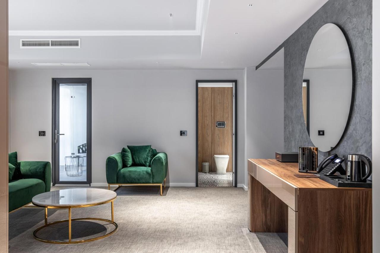 Hotel Kristal Focşani Exteriér fotografie