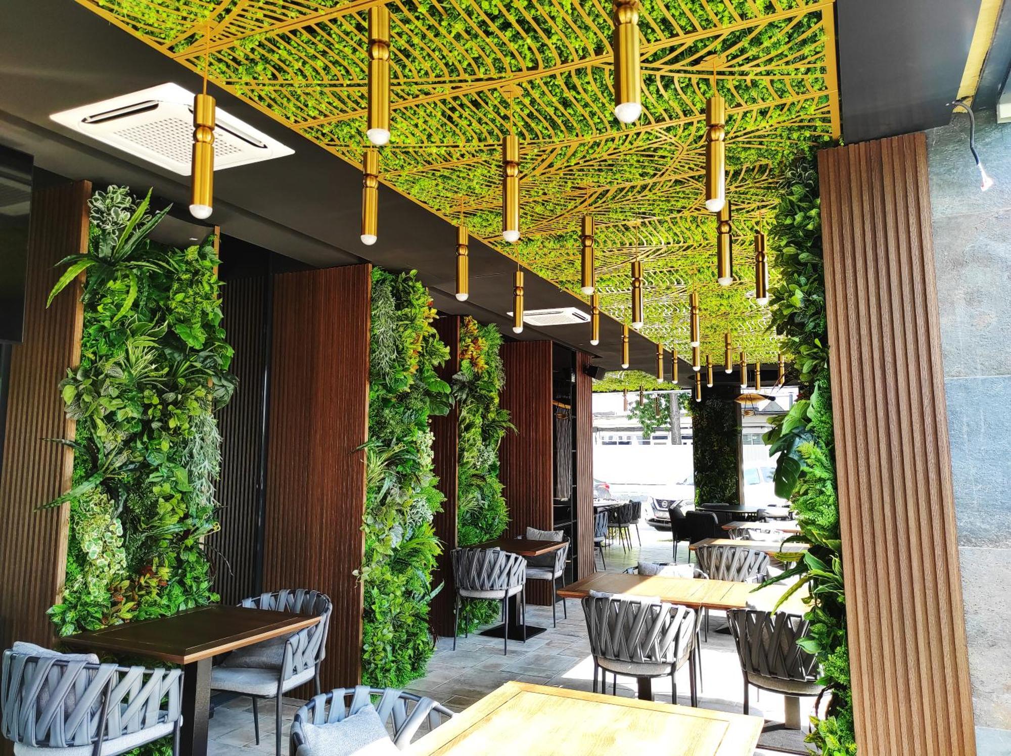 Hotel Kristal Focşani Exteriér fotografie